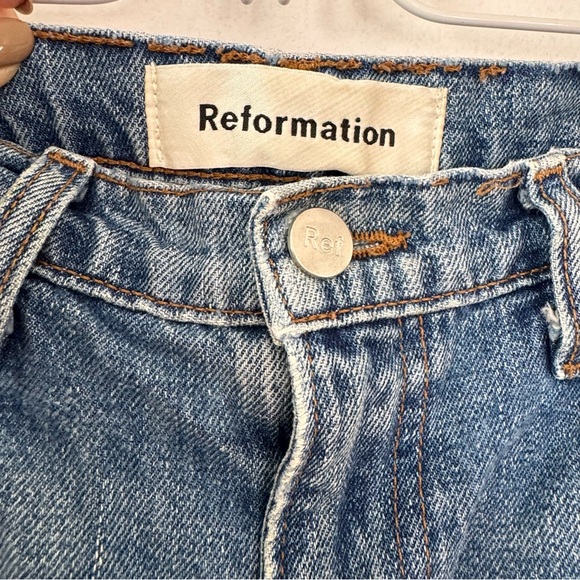 Reformation The Julia High Rise Cigarette Jean in Antigua Wash Distressed Sz 29 - Picture 8 of 15